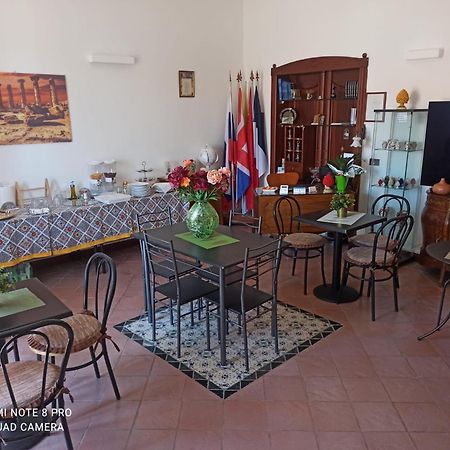 B&B Il Conte Агридженто Екстериор снимка