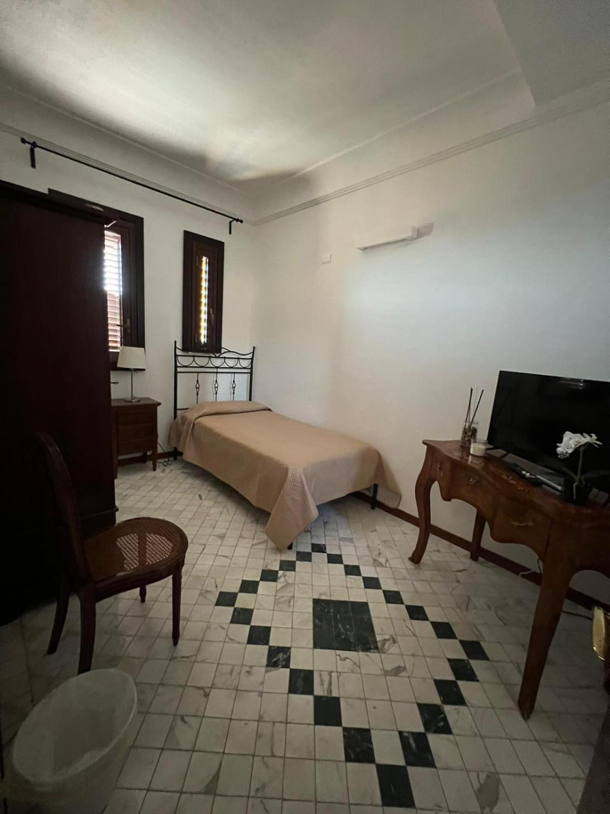 B&B Il Conte Агридженто Екстериор снимка